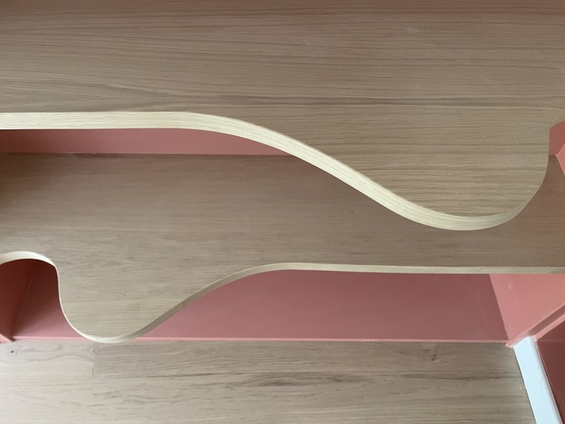 Étagères courbes sur mesure Paris 16e près de Neuilly sur Seine