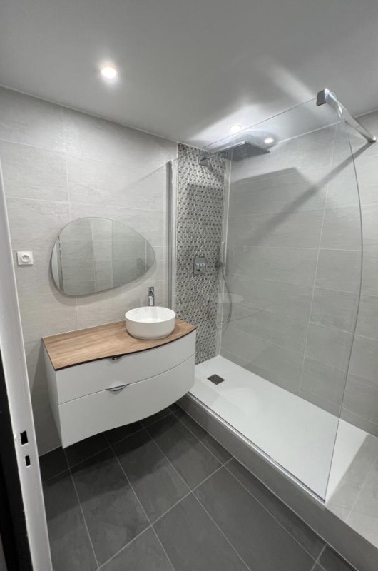 renovation et transformation totale salle de bain dans un appartement à versailles 78000