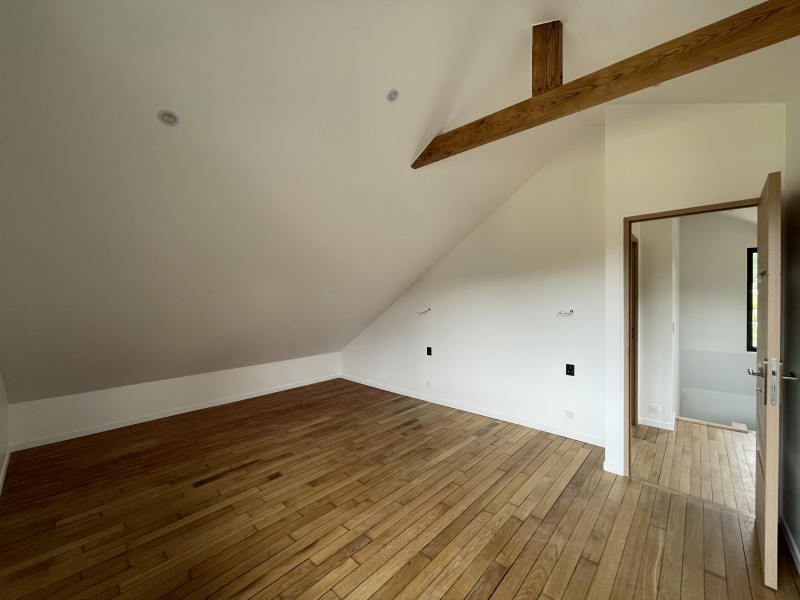 chambre étage maison renovation totale avec isolation thermique Yvelines 78100 Saint Germain en Laye